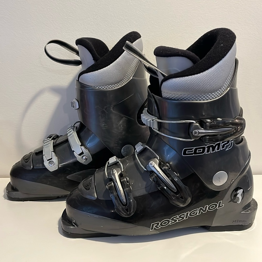 Kids Rossignol ski boots size 122.51 cm